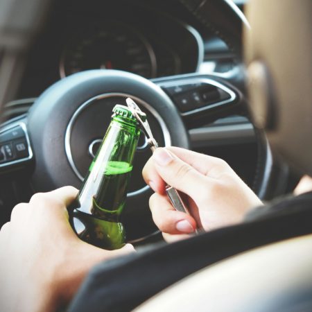 Die Gefahr von Trunkenheit im Verkehr